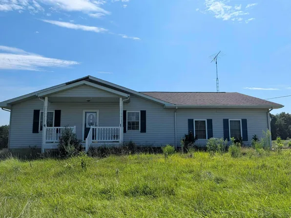 215 Friendly Hill Ln, Perryville, MO 63775