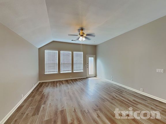 3rd image of 227 Bison Meadow Dr