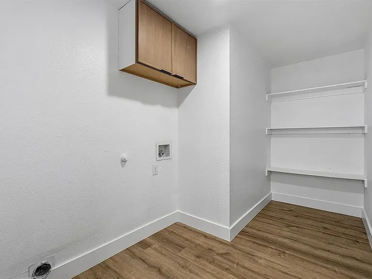 9255 Crimnson Ct — Photo 36