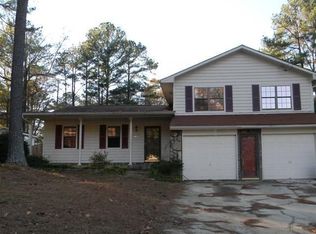 9485 Hidden Hollow Trl, Jonesboro, GA 30236