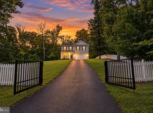 43 Twin Oaks Dr, Stafford, VA 22554