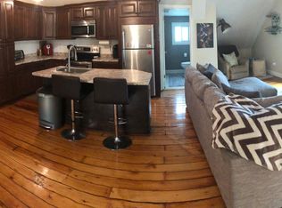 235 Pleasant St #3, Providence, RI 02906