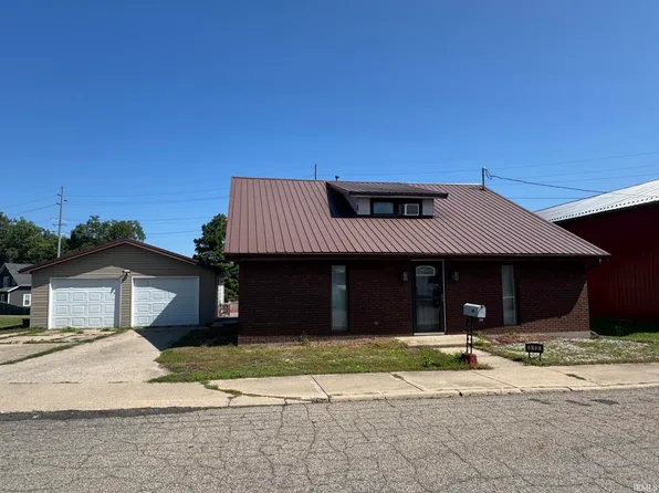 512 E 8th St, Rochester, IN 46975