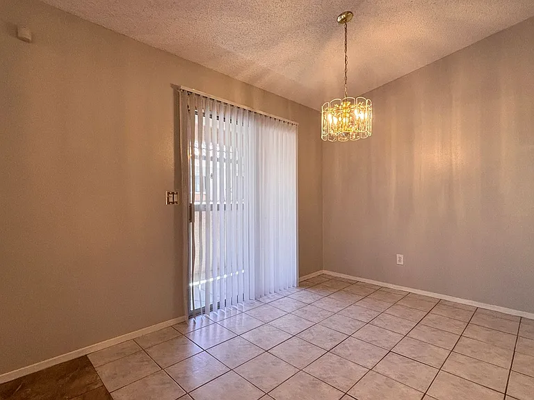 5080 Spencer St #D — Photo 13