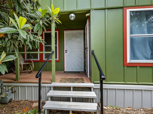 2512 E 10th St, Austin, TX 78702