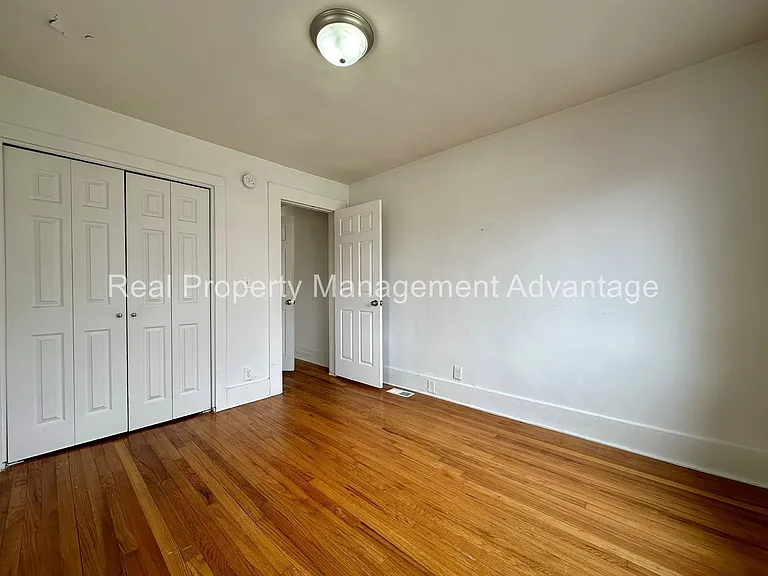316 Spencer — Photo 23