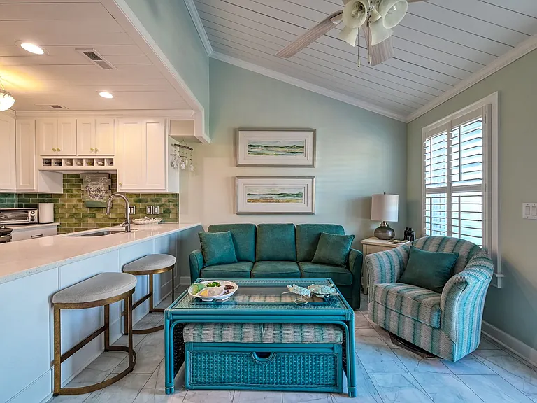 4 Bermuda Landing Pl — Photo 3