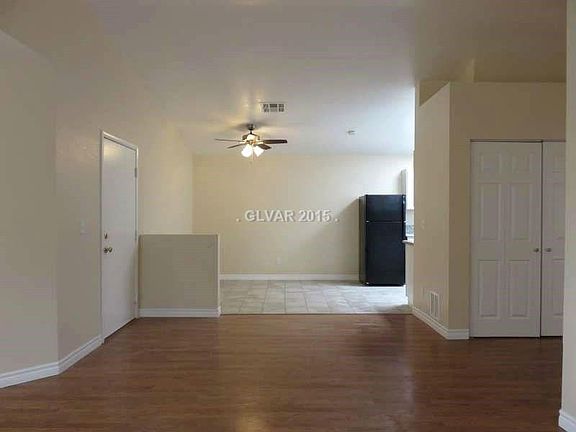 5th image of 1901 Poppy Hill St
