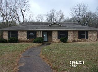 540 26th St SE, Paris, TX 75460