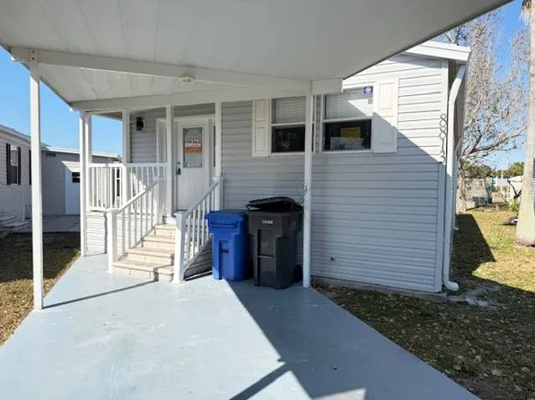 8813 Byron Dr, Tampa, FL 33615