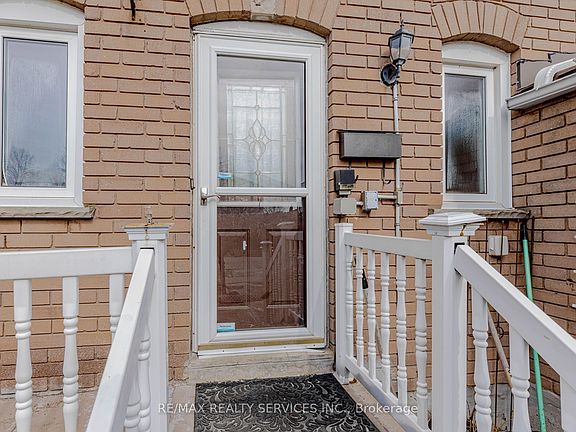 5th image of 130 Cutters Cres