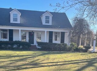 586 Sunflower Rd, Sunflower, MS 38778