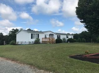 104 Red Valley Rd, Boones Mill, VA 24065