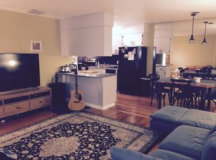 405 Lathrop Ave #2D, River Forest, IL 60305