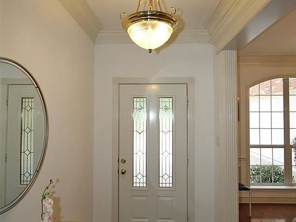 3rd image of 3620 Trailwood Ct
