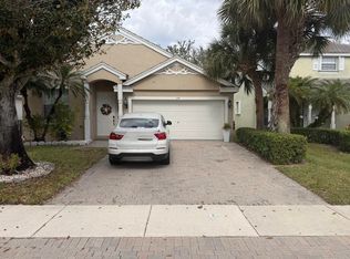 159 Berenger Walk, Royal Palm Beach, FL 33414