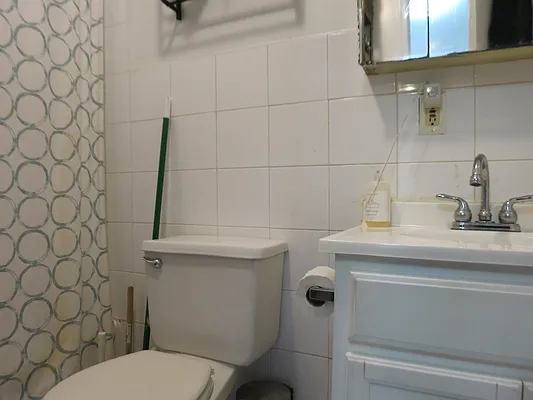 Rented by MNS | media 7