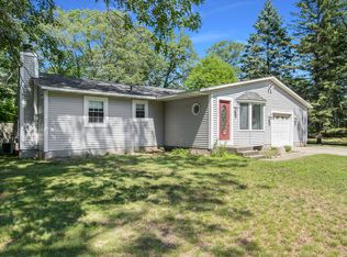 1482 Becker Rd, Muskegon, MI 49445