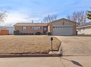819 N Brewer Ave, Hydro, OK 73048