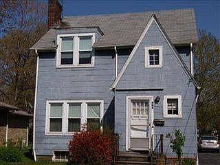 1st image of 301 E 260th St