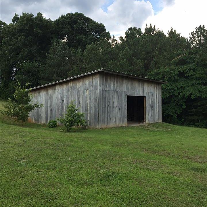 2nd image of 304 Rymer Rd