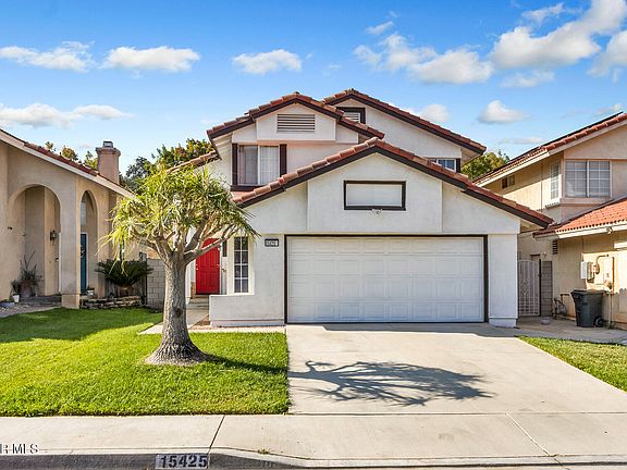 3rd image of 15425 Tobarra Rd