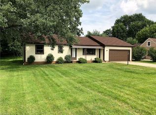 7201 Pleasant St, Middleburg Heights, OH 44130