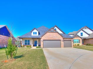3201 Hayven Cir, Yukon, OK 73099