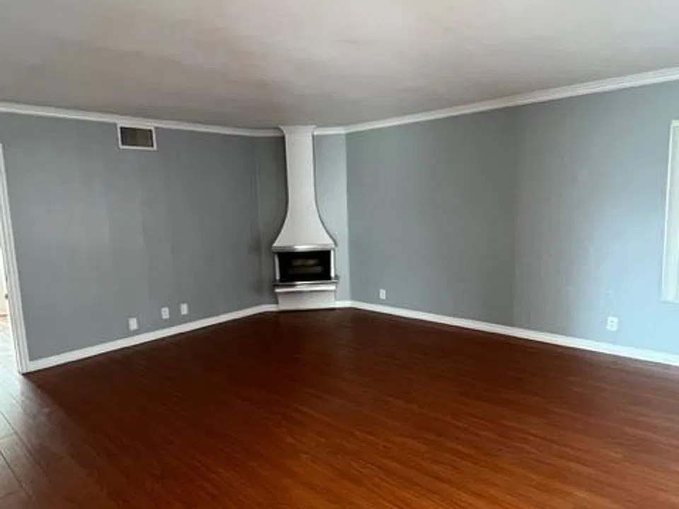 1400 Glenwood Rd