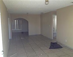 5th image of 1200 NW 23rd Ave