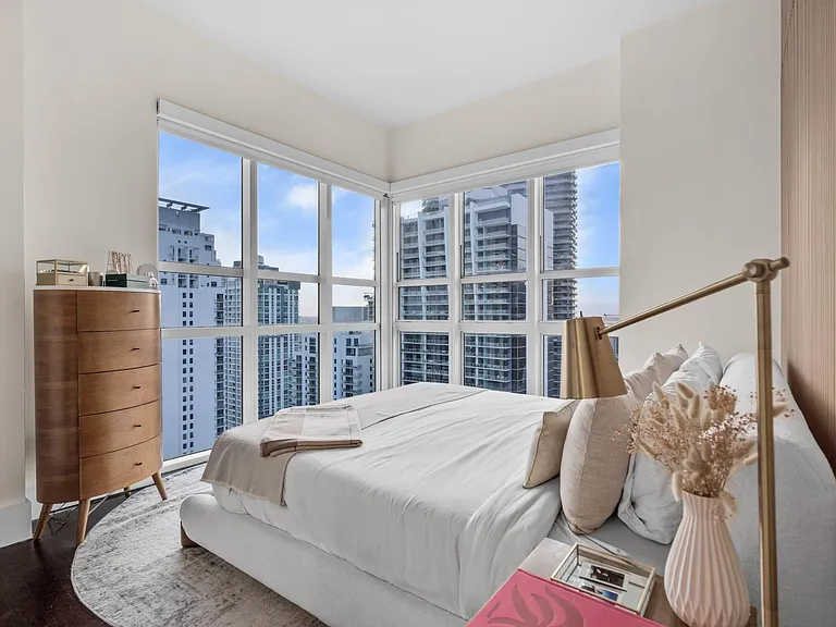 951 Brickell Ave #Penthouse 4111 — Photo 14