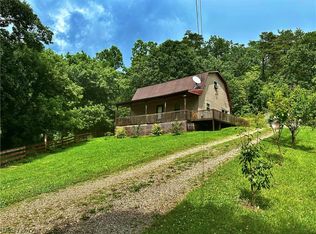 285 Humble Heights Rd, Walker, WV 26180