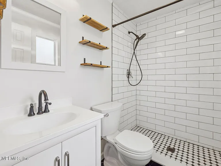 7600 Pheasant Run Dr — Photo 26