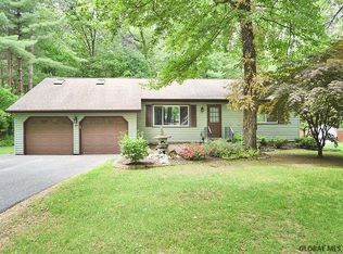 43 Wineberry Ln, Malta, NY 12020