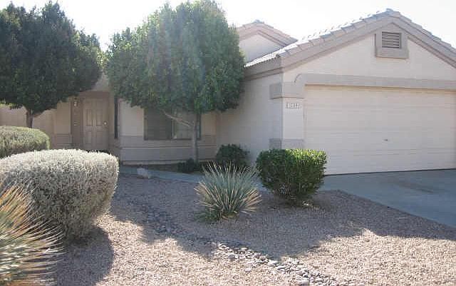 1st image of 1759 E Palomino Dr