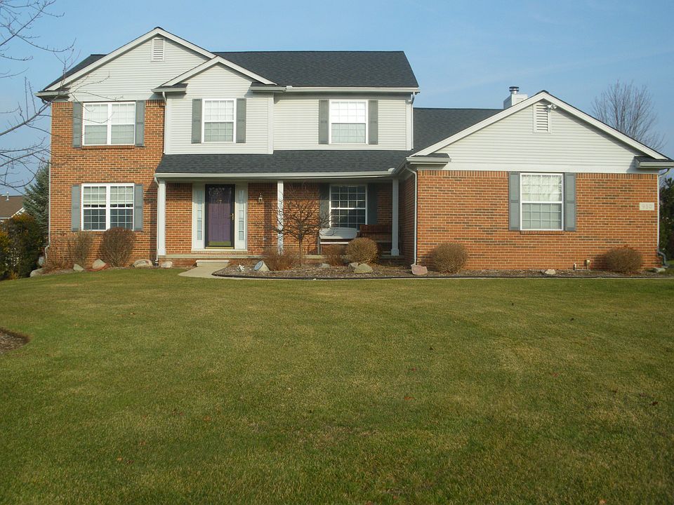 Very large front yard