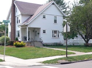 948 Woodward Ave, Akron, OH 44310