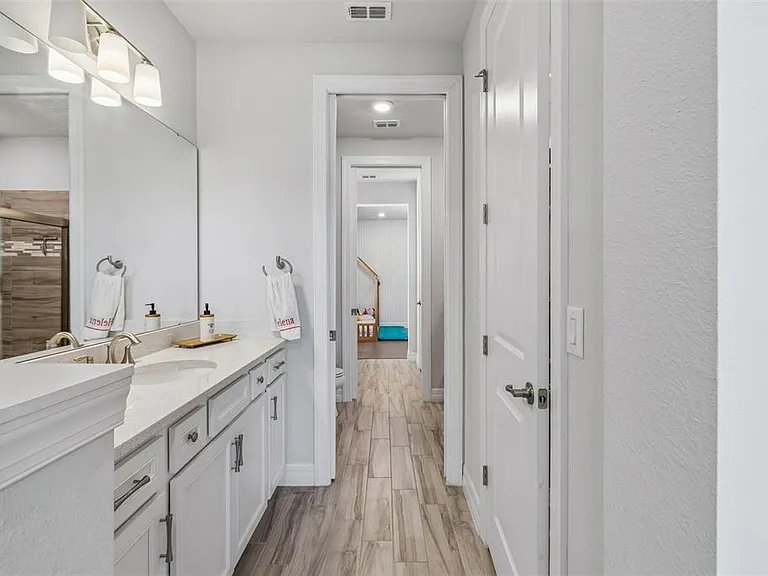 9070 Woodland Forest Rd — Photo 72