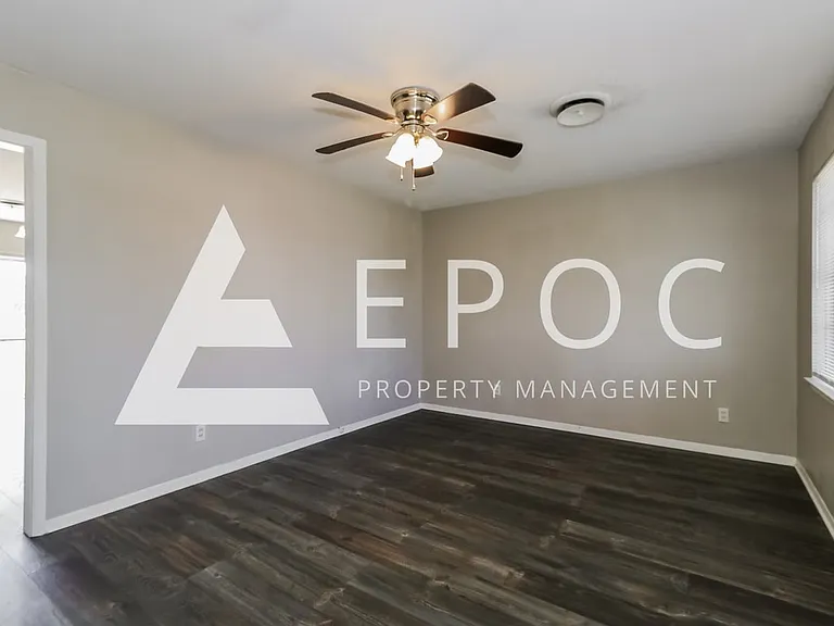 1312 Lance Loop — Photo 5