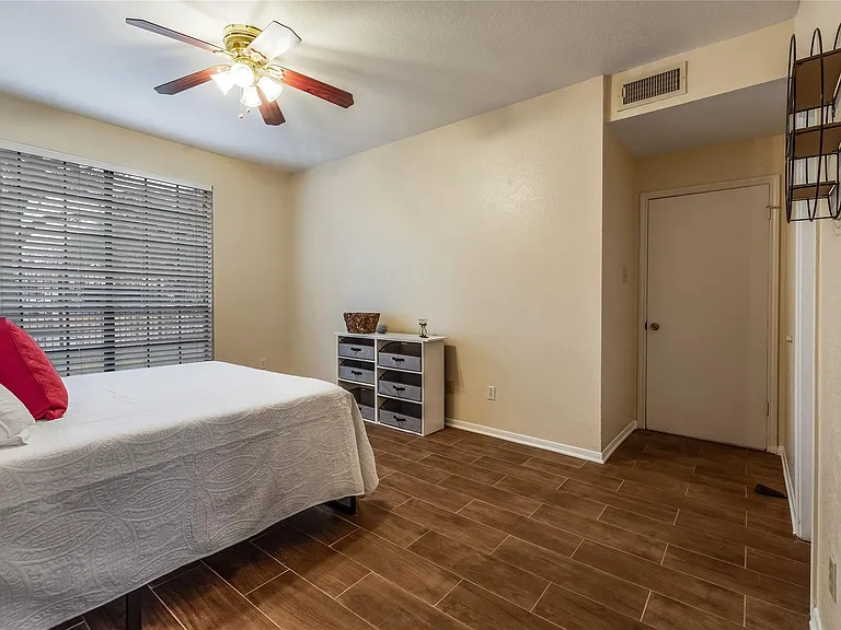 8055 Cambridge St #43 — Photo 15