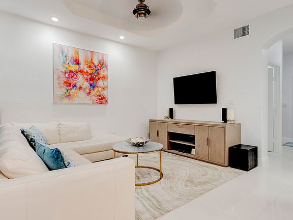 4th image of 12756 SW 49th Court