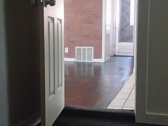 2nd image of 3363 W Boyce Ave
