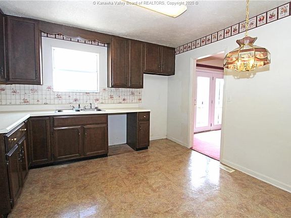 5th image of 5238 Linda Vista Dr