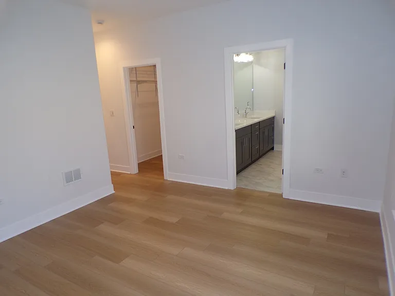 33476 N Evergreen Dr — Photo 29