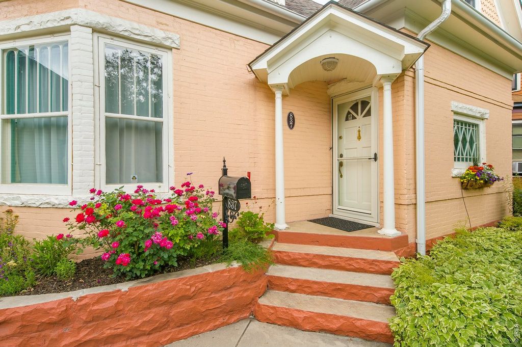 837 N Jefferson Ave