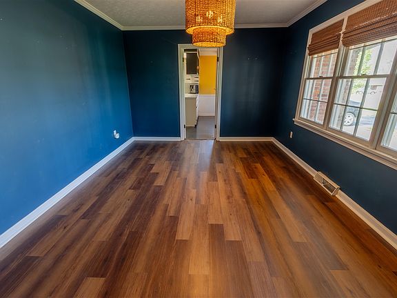 5th image of 809 Ridgecrest Way