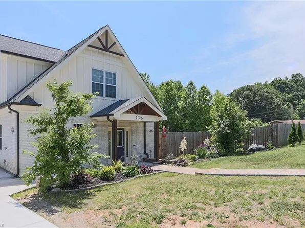 136 Christie Ln, Lexington, NC 27295