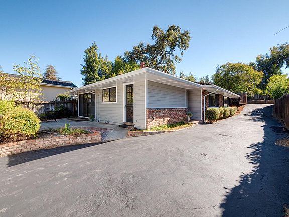 3rd image of 2105 Santa Cruz Ave