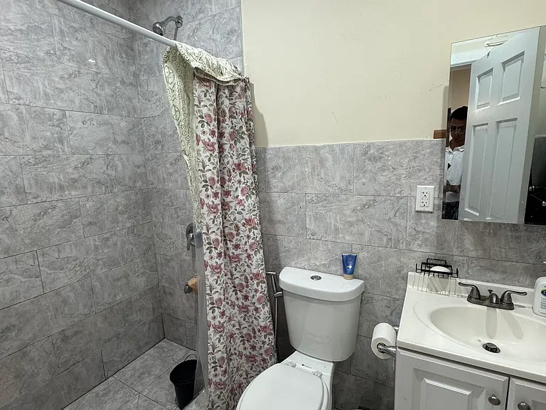 88-04 192nd St #0 — Photo 2