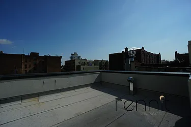 Rented by Rennit Inc.